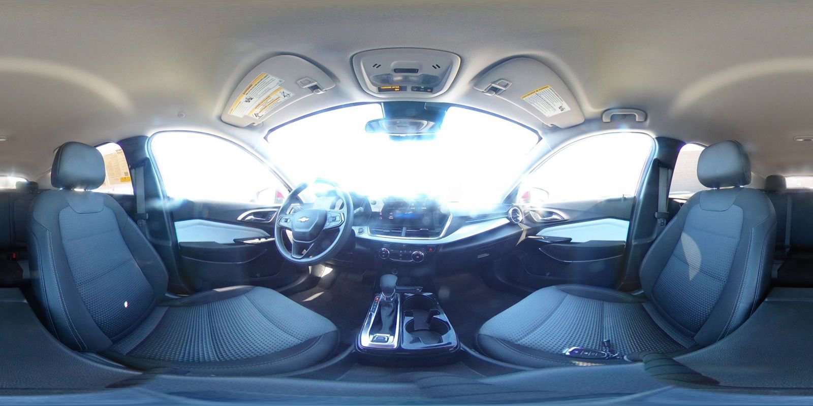 Used 2025 Chevrolet Trax LT image 43