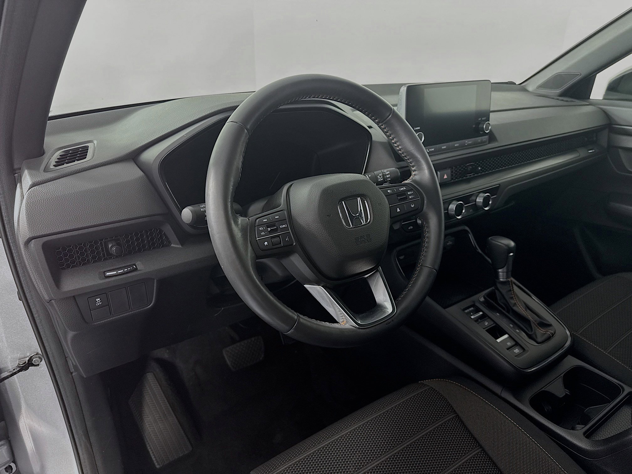 Certified 2023 Honda CR-V Sport image 9