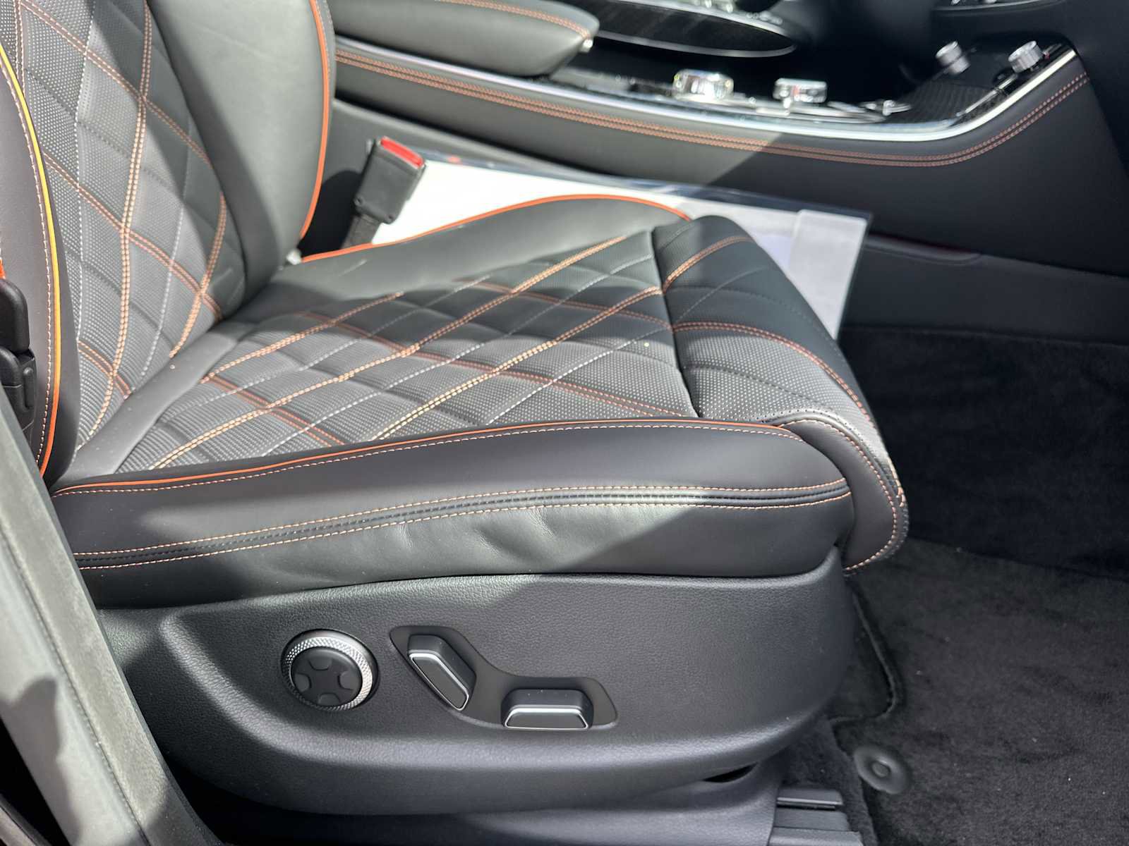 New 2026 Genesis GV70 3.5T Sport Prestige AWD/4WD image 39