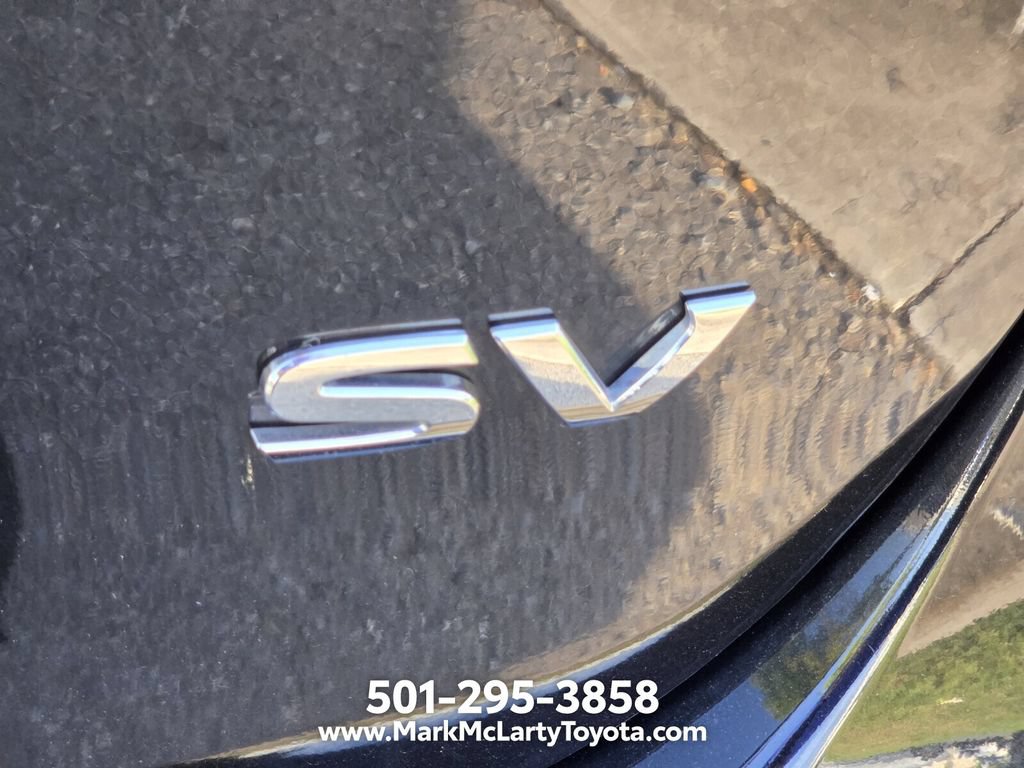 Used 2022 Nissan Rogue Sport SV FWD image 8