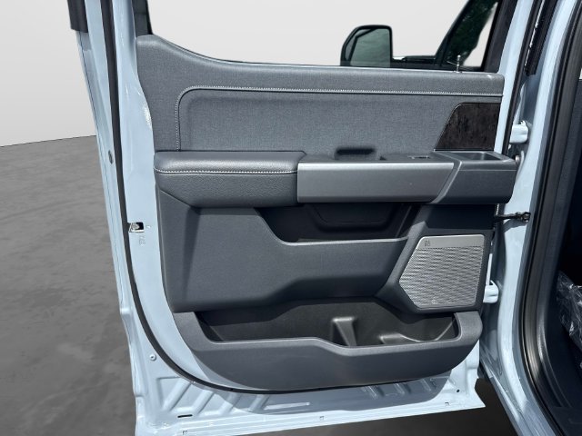 New 2027 Ford F350 Lariat AWD/4WD image 14
