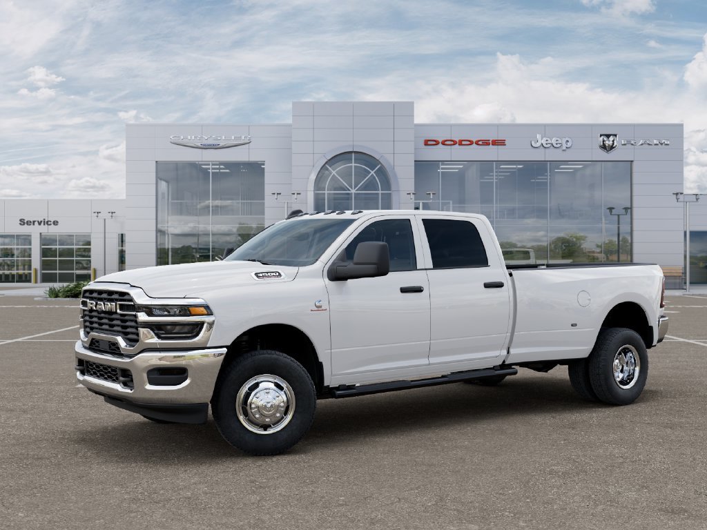 New 2027 RAM 3500 Tradesman AWD/4WD image 2