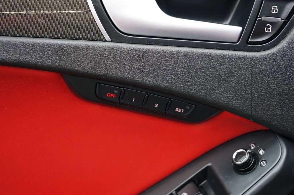 Used 2012 Audi S4 Prestige w/ Prestige Pkg image 15