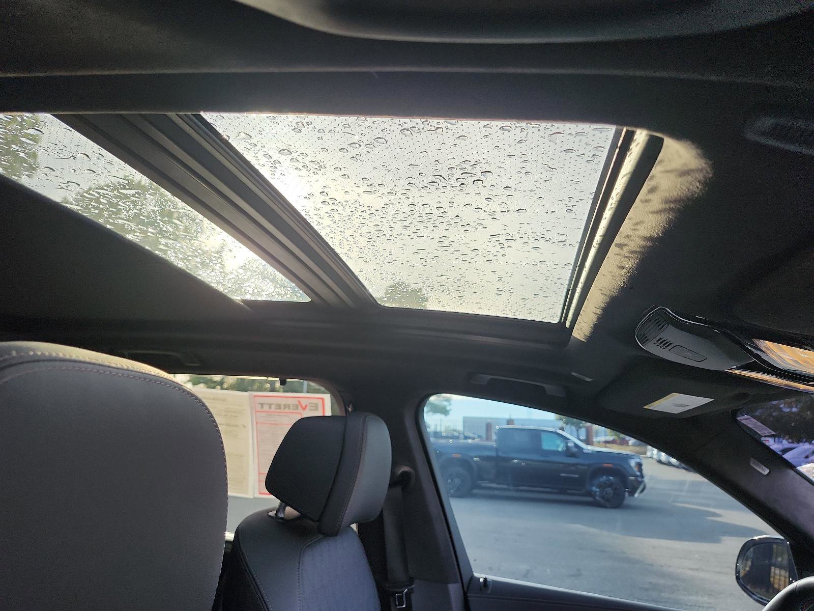 Used 2025 BMW X5 M60i image 8