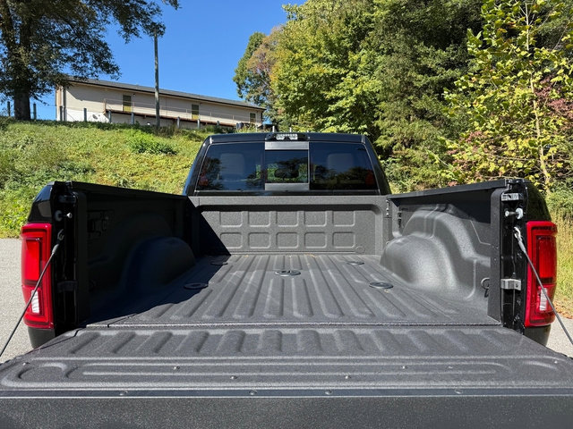New 2026 RAM 2500 Limited AWD/4WD image 10
