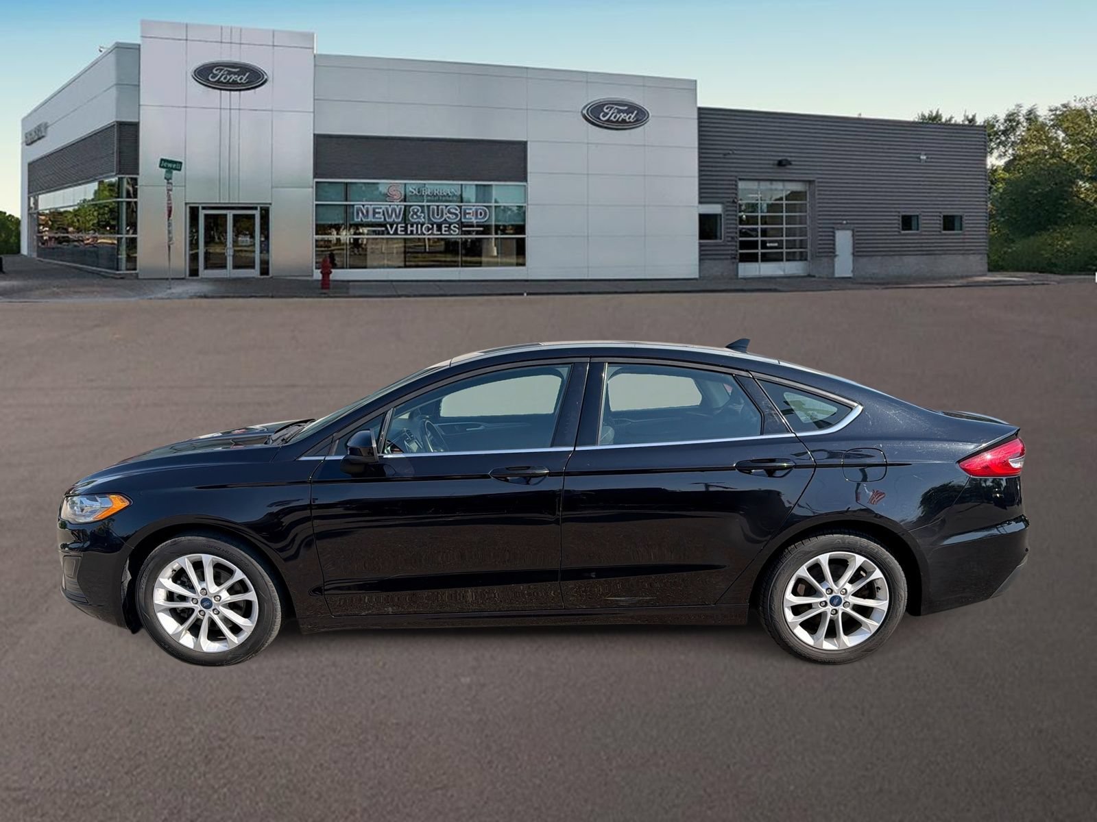 Used 2020 Ford Fusion SE FWD image 7