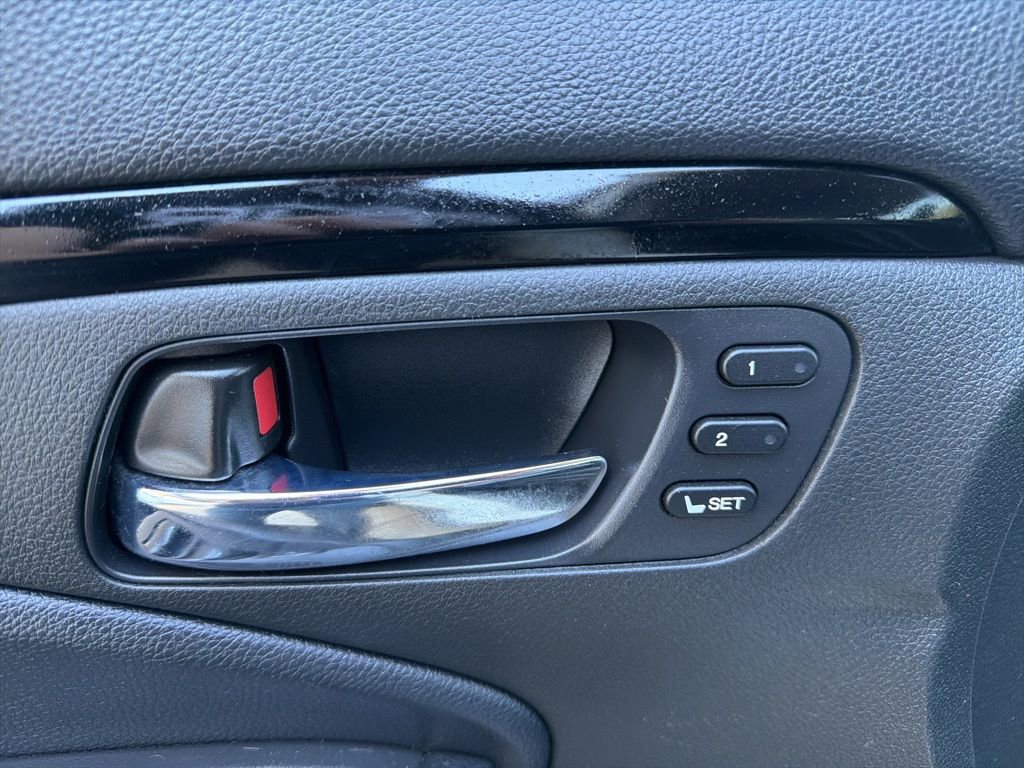 Used 2019 Honda Pilot Touring image 30