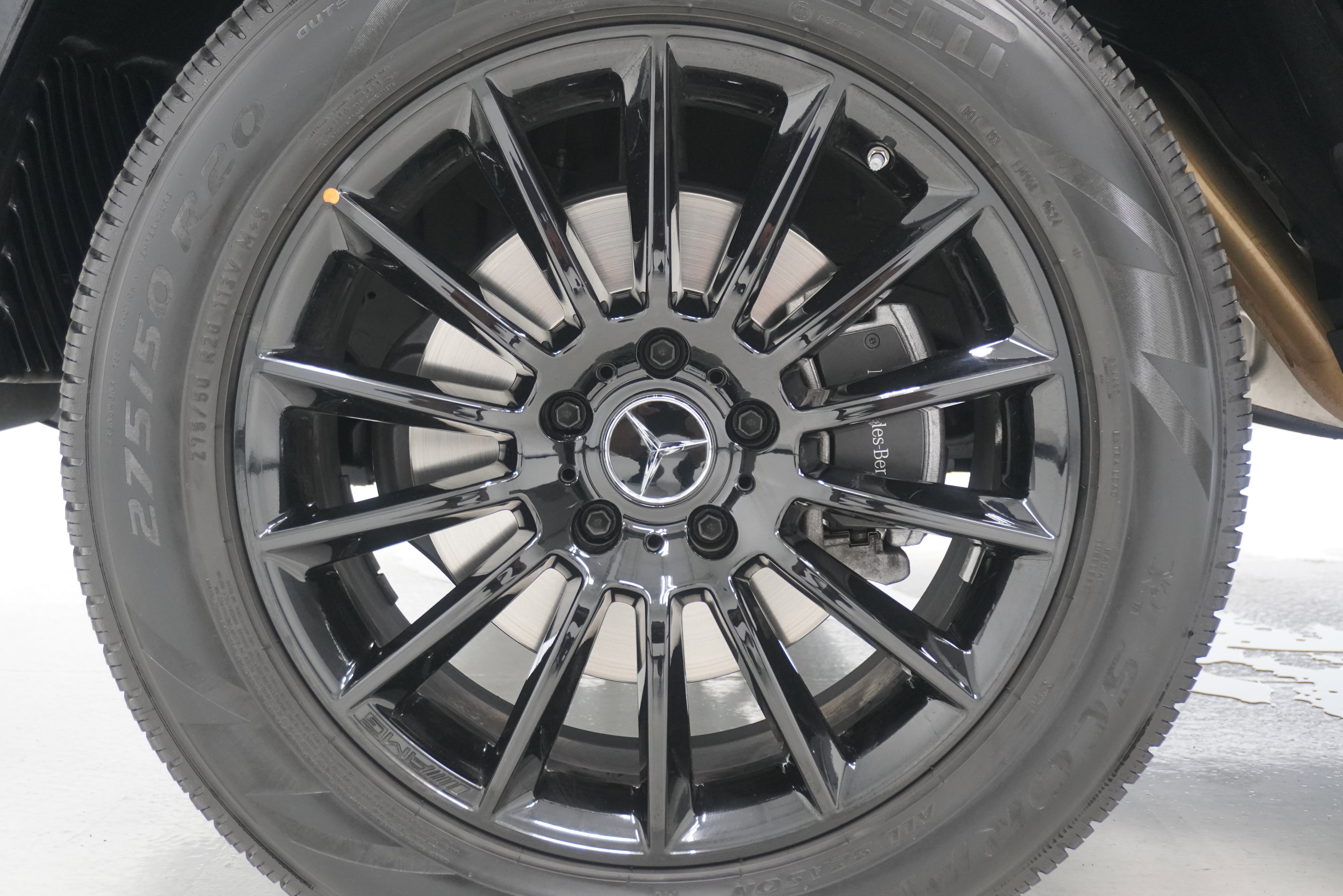 Used 2024 Mercedes-Benz G 550 image 33