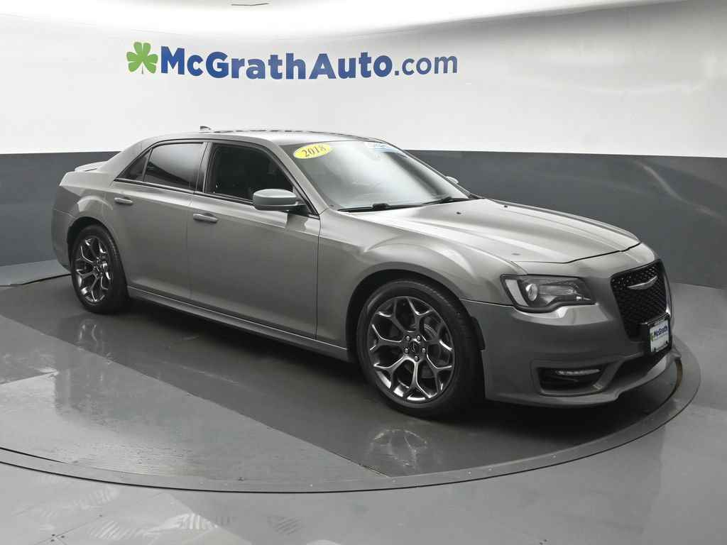 Used 2018 Chrysler 300 S w/ S Model Appearance Package RWD image 2