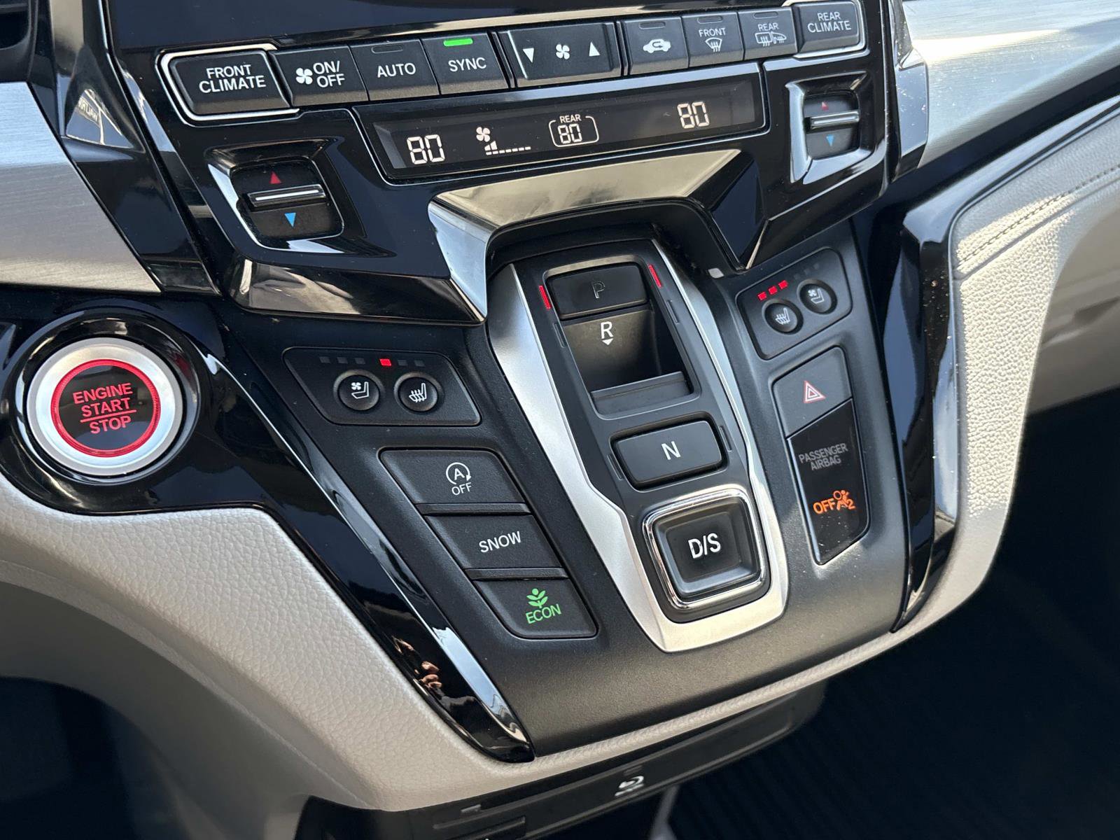 Used 2018 Honda Odyssey Elite image 24