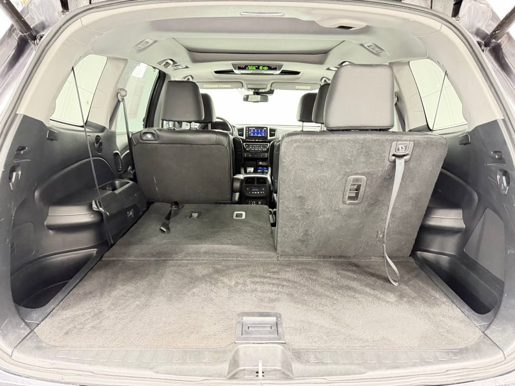 Used 2017 Honda Pilot Elite image 32
