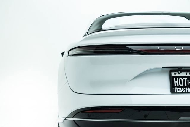 Used 2022 Lucid Air Grand Touring image 17