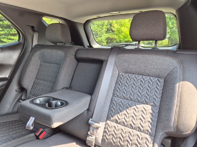 Used 2024 Chevrolet Equinox LT w/ LPO, Floor Liner Package FWD image 30