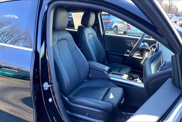 Used 2025 Mercedes-Benz GLA 250 4MATIC image 7