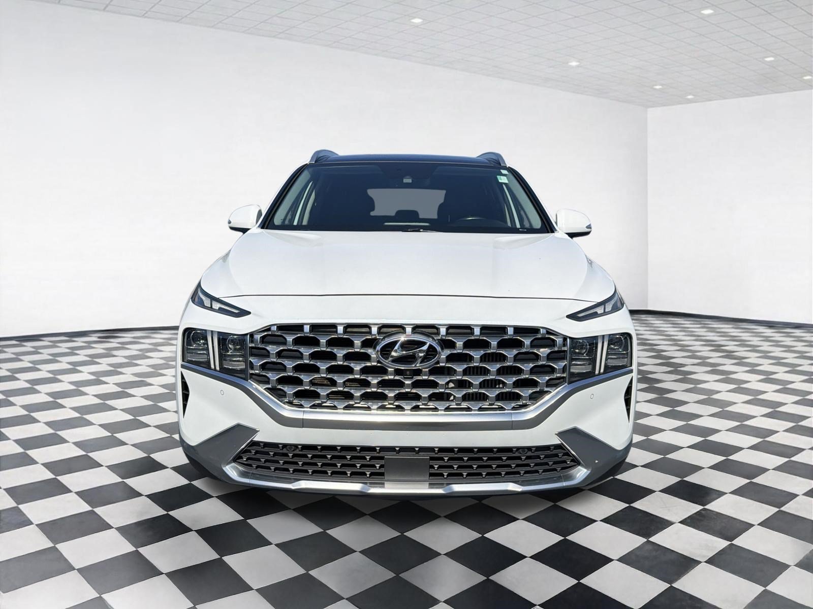 Used 2022 Hyundai Santa Fe Limited w/ Cargo Package FWD image 7