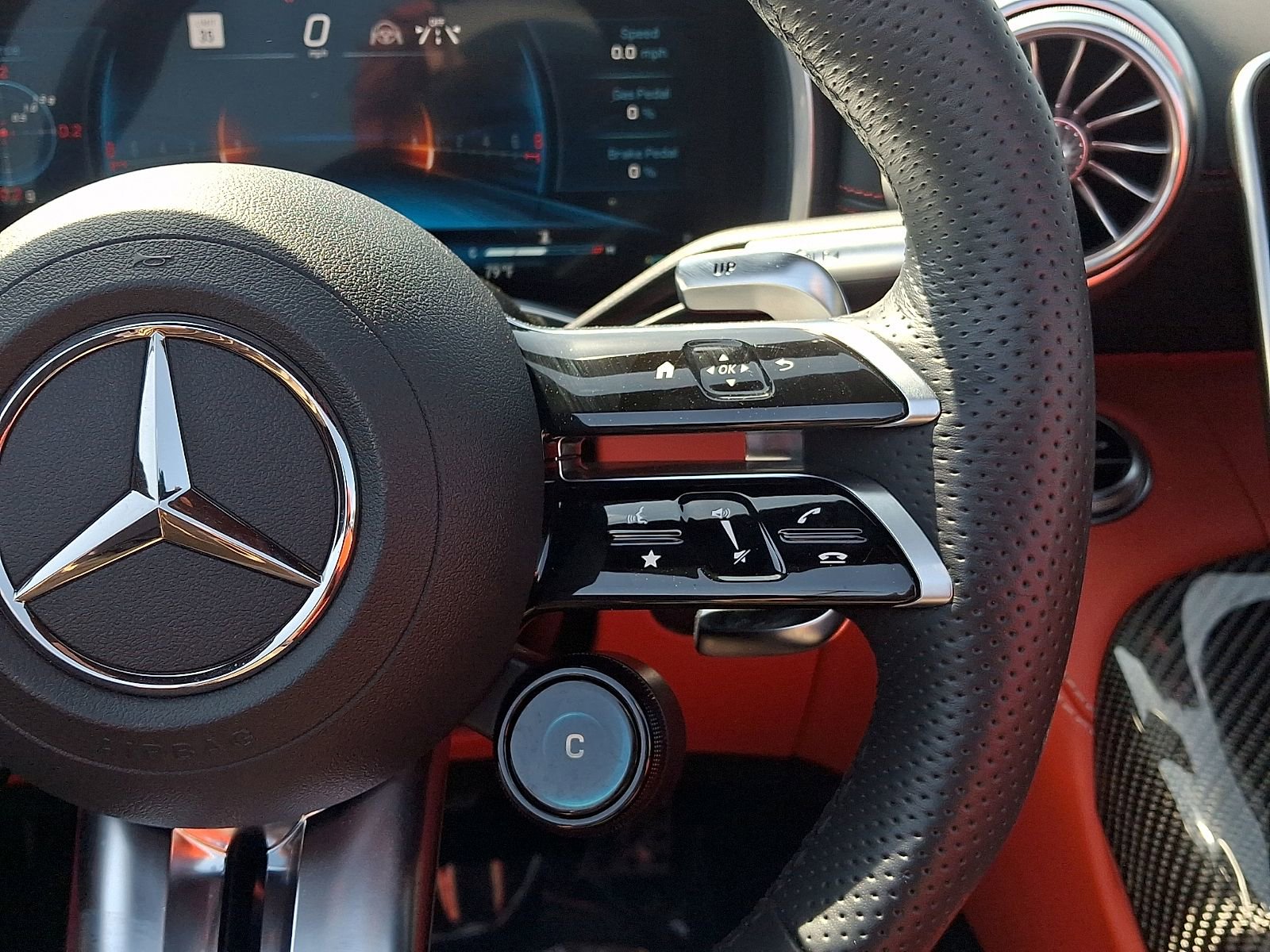 Certified 2022 Mercedes-Benz SL 63 AMG 4MATIC image 22