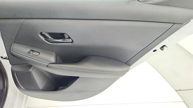 Used 2025 Nissan Sentra S FWD image 27