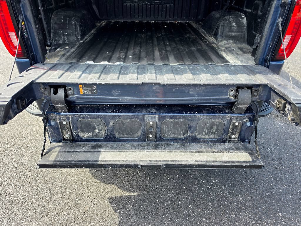 Used 2022 GMC Sierra 1500 Denali AWD/4WD image 8