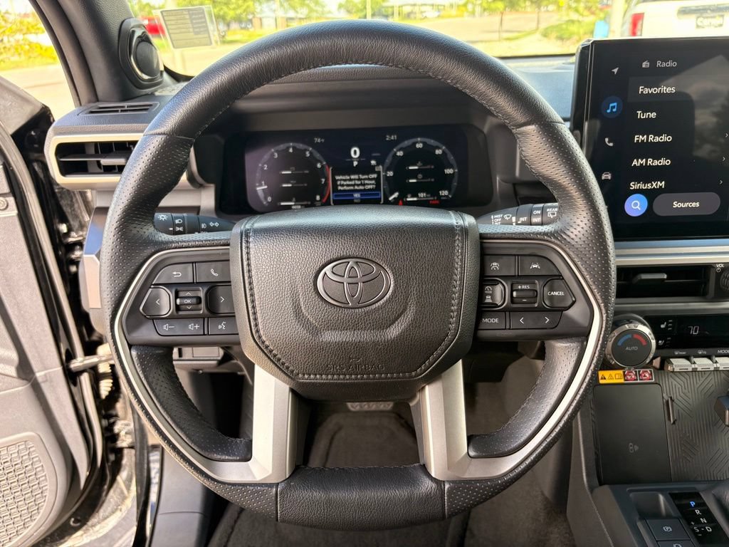 Used 2025 Toyota 4Runner TRD Off-Road Premium w/ Tow Technology Package AWD/4WD image 23