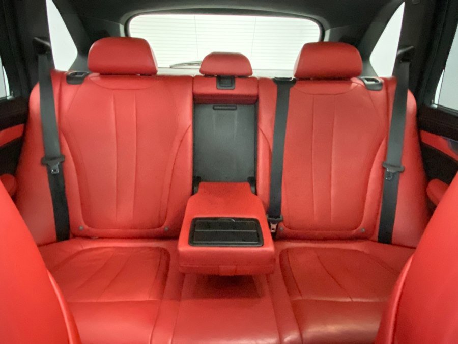 Used 2016 BMW X5 M AWD/4WD image 44
