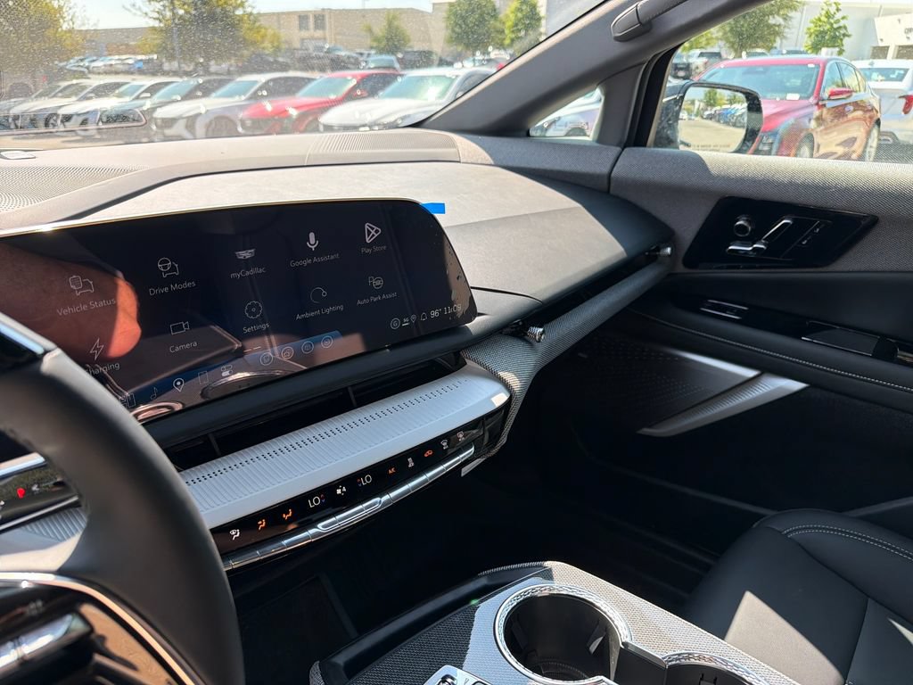 New 2027 Cadillac Optiq Luxury RWD image 28