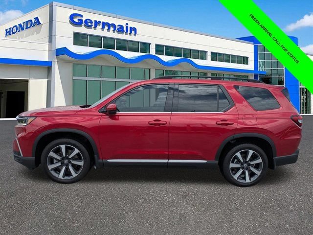Used 2025 Honda Pilot Touring image 8