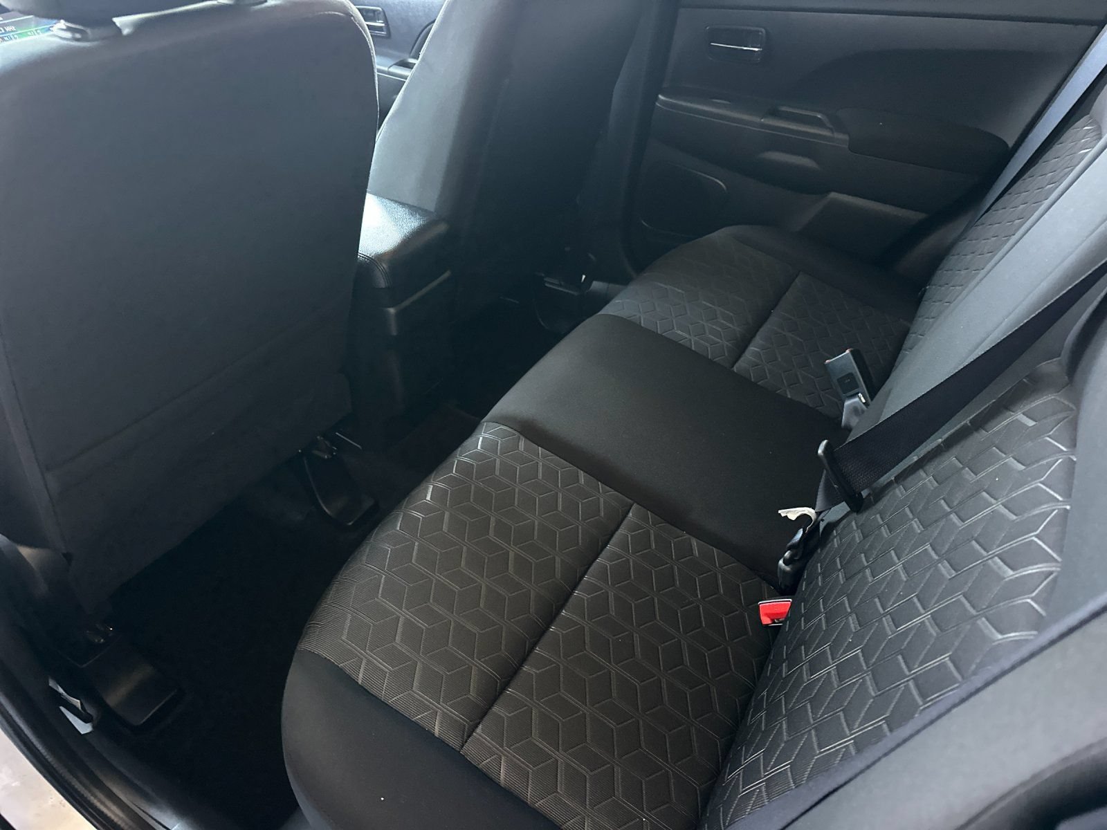 Used 2024 Mitsubishi Outlander Sport ES AWD/4WD image 11
