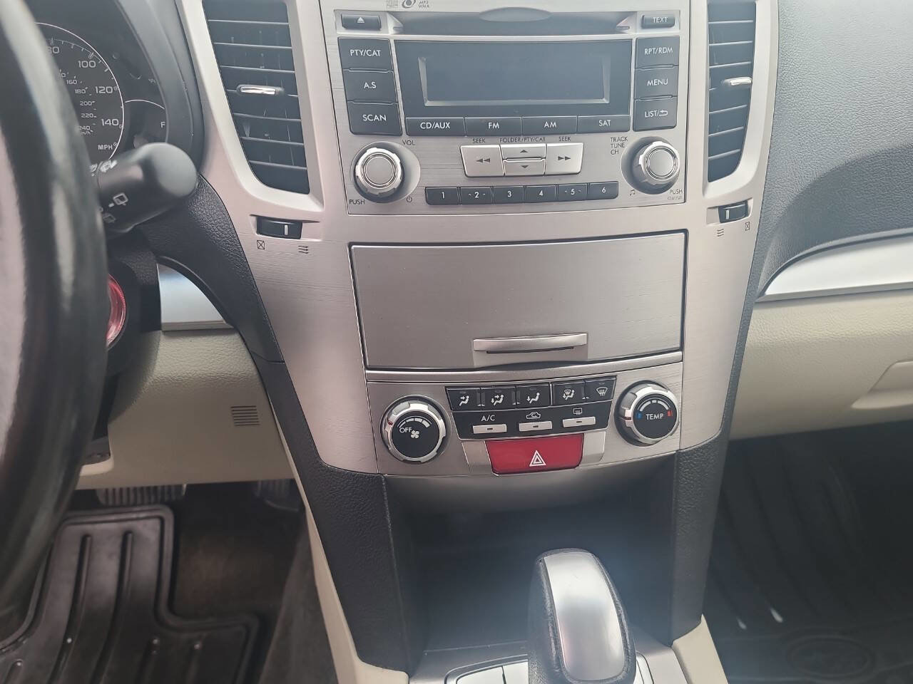 Used 2013 Subaru Outback 2.5i Premium image 17