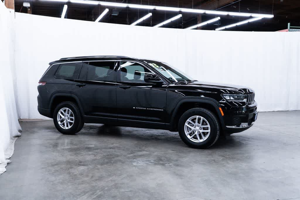 Used 2023 Jeep Grand Cherokee L Laredo w/ Trailer Tow Group (B) AWD/4WD image 1