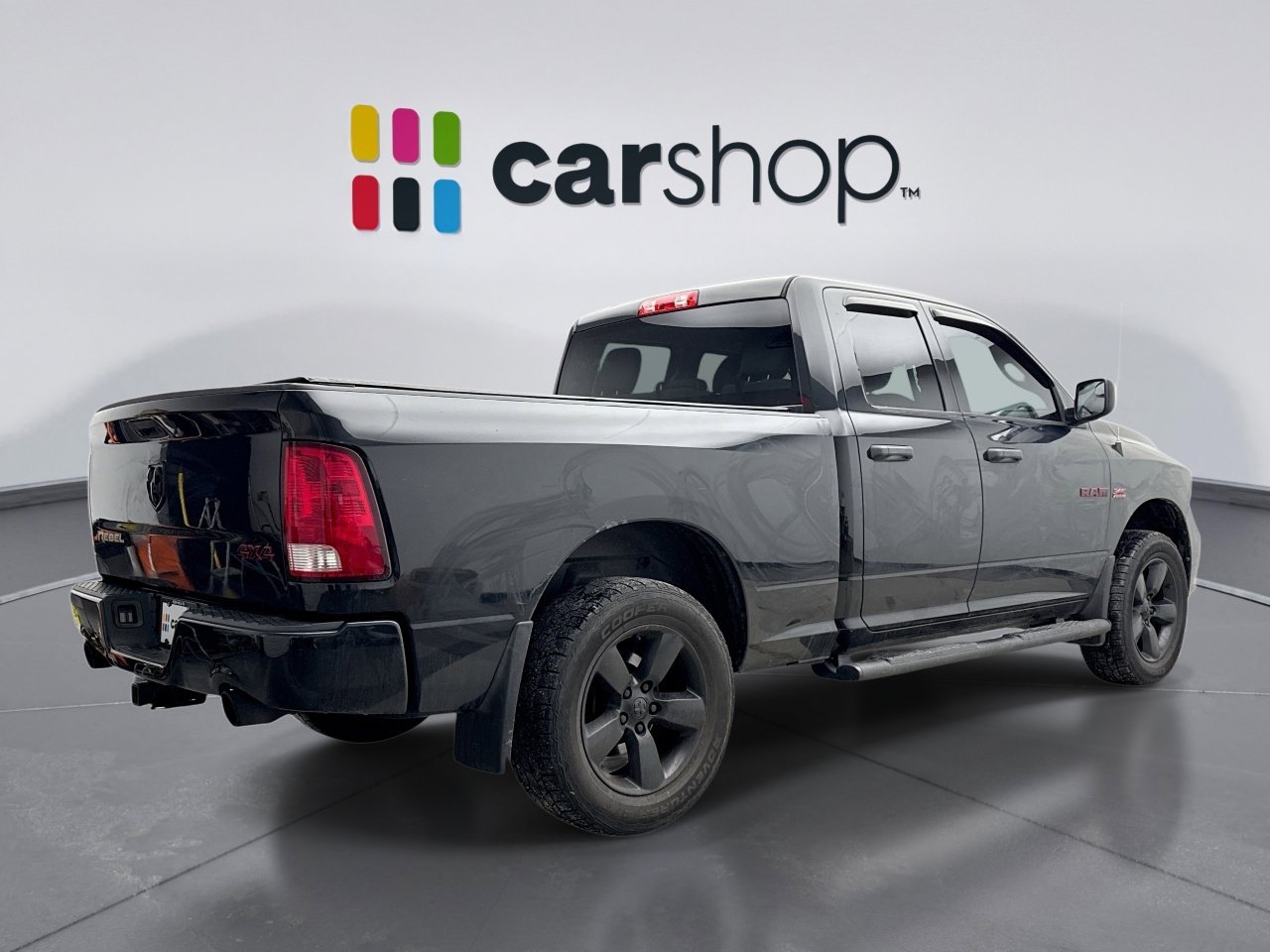 Used 2018 RAM 1500 Express w/ Black Ram 1500 Express Group image 5