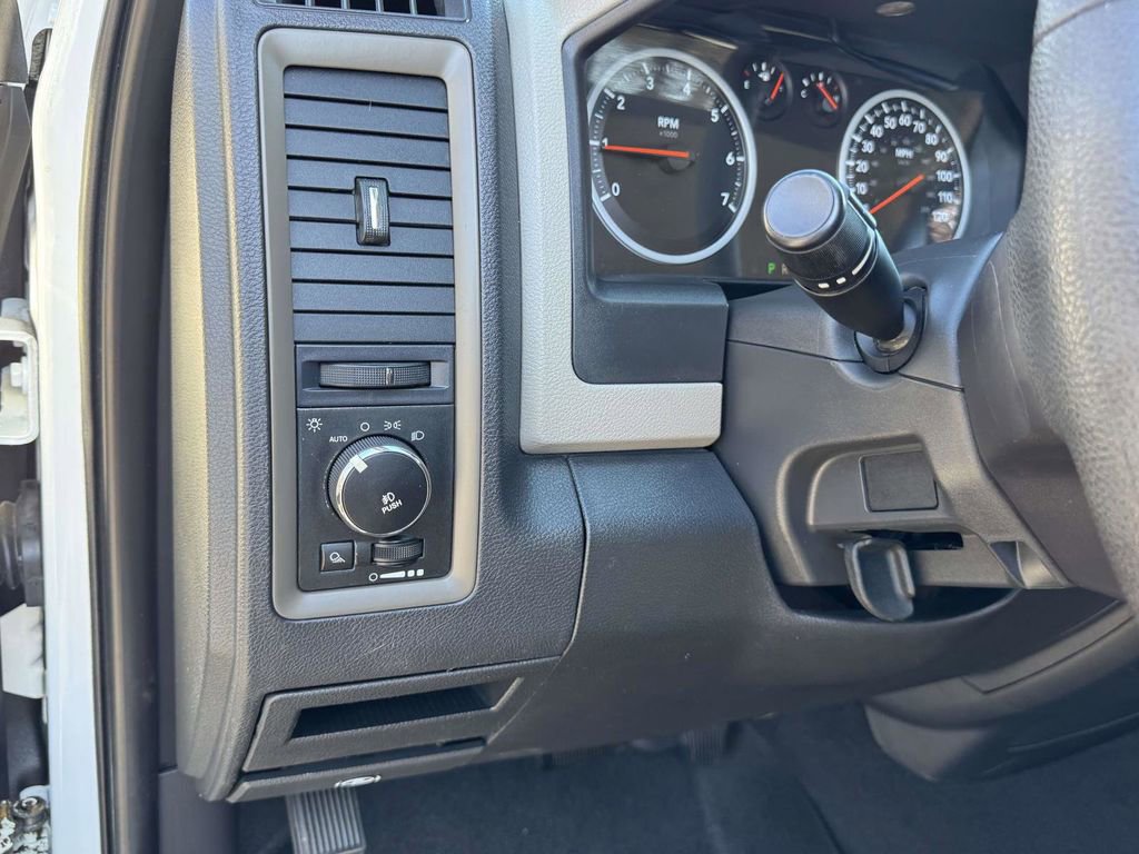 Used 2012 RAM 1500 Express image 8