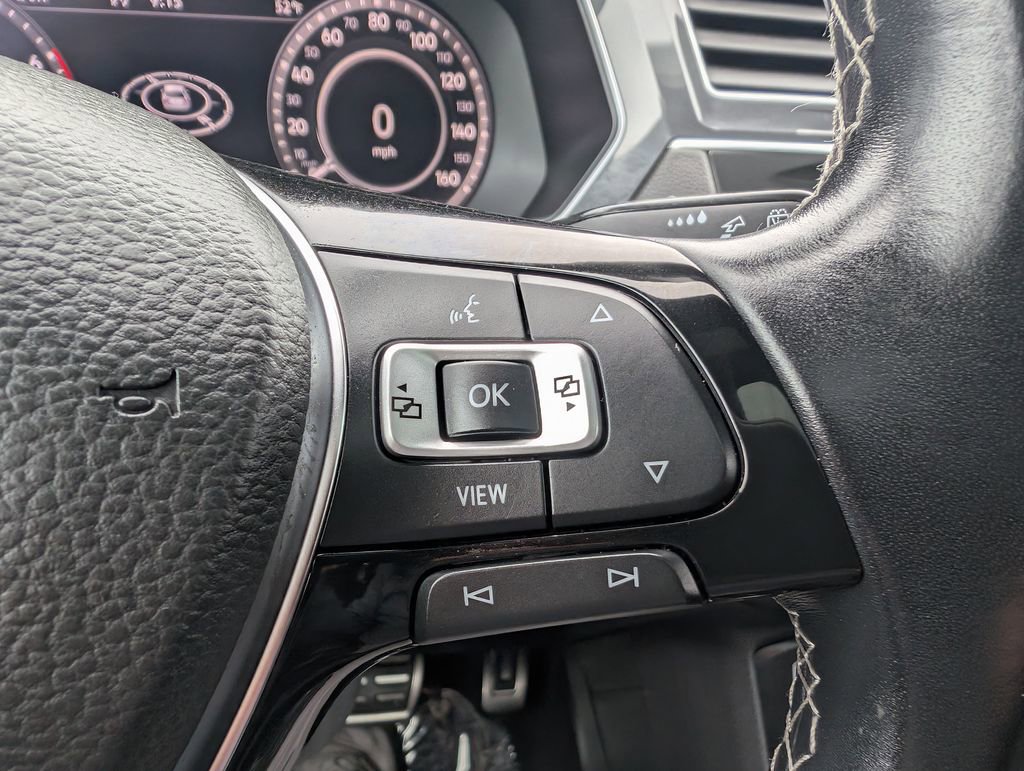Used 2019 Volkswagen Tiguan SEL Premium AWD/4WD image 27