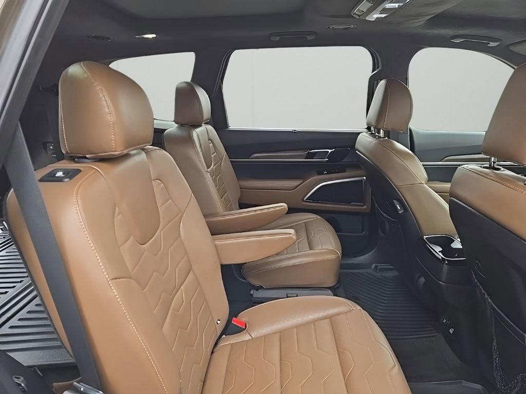 Used 2021 Kia Telluride SX w/ SX Prestige Package AWD/4WD image 16