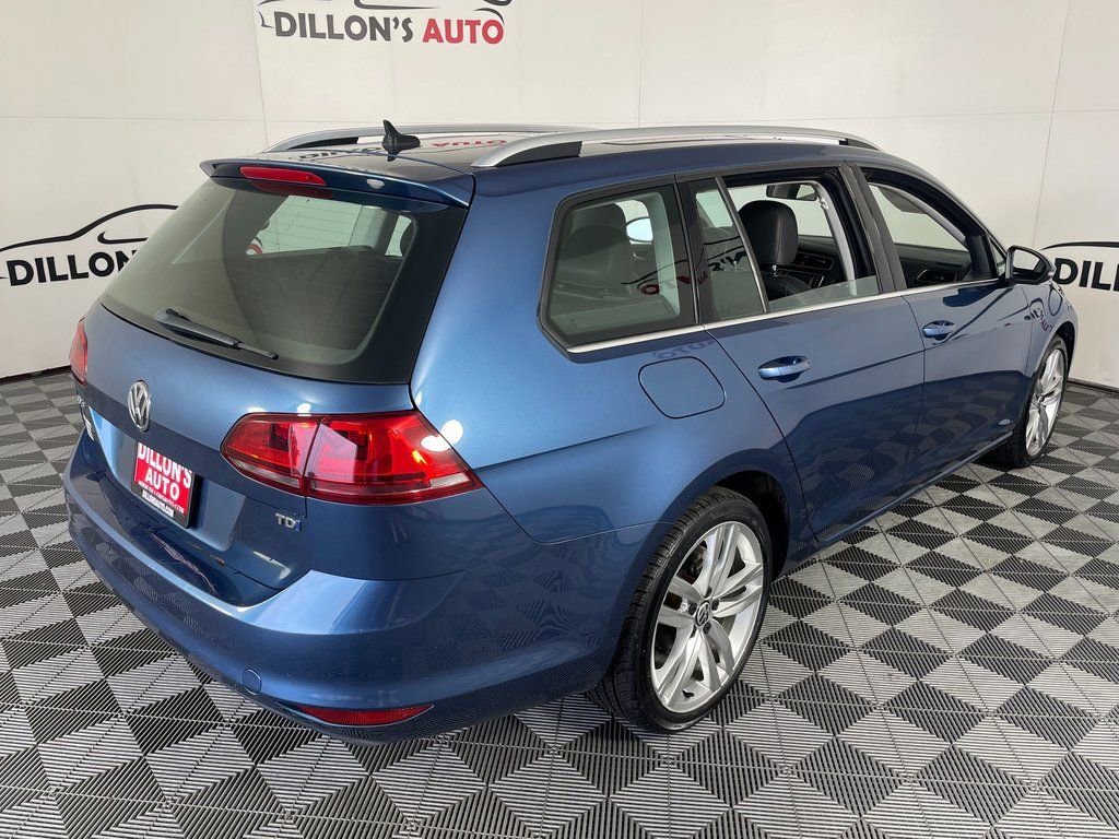 Used 2015 Volkswagen Golf TDI SEL image 8