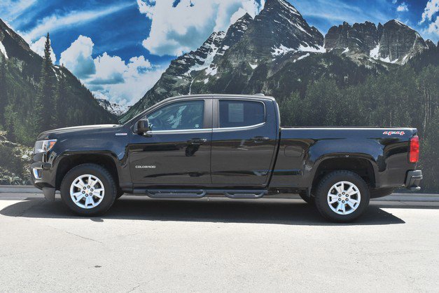 Used 2018 Chevrolet Colorado LT w/ LT Convenience Package AWD/4WD image 7