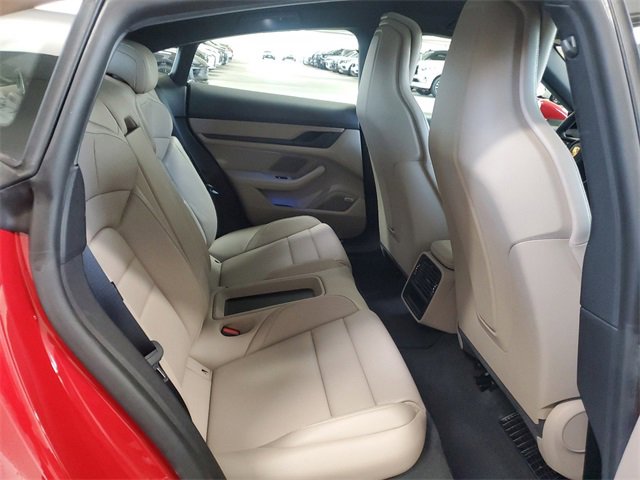 Used 2022 Porsche Taycan 4S image 26