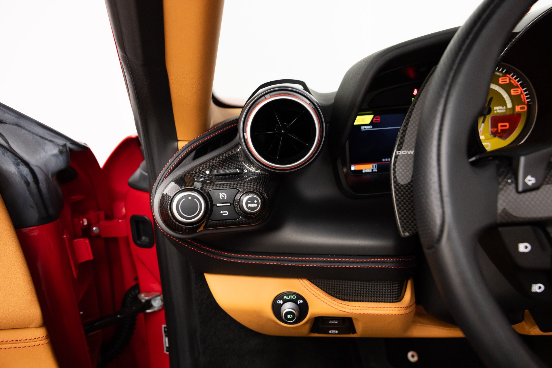 Certified 2021 Ferrari F8 Tributo RWD image 91