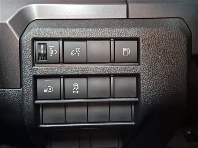 Used 2025 Toyota 4Runner SR5 RWD image 11