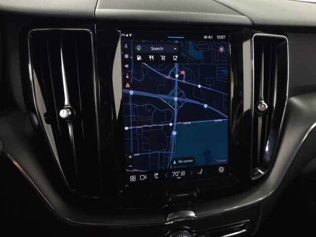 Certified 2025 Volvo XC60 B5 Core AWD/4WD image 26