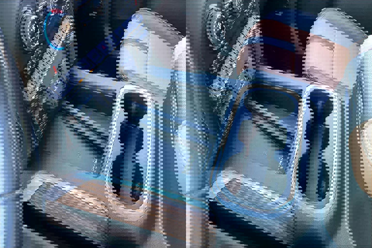 Used 2022 Chevrolet Silverado 2500 High Country w/ Technology Package image 16