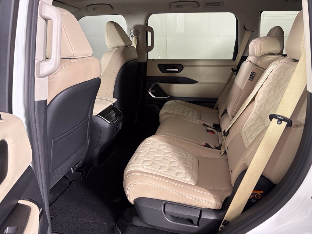 New 2026 Nissan Armada Platinum Reserve AWD/4WD image 36
