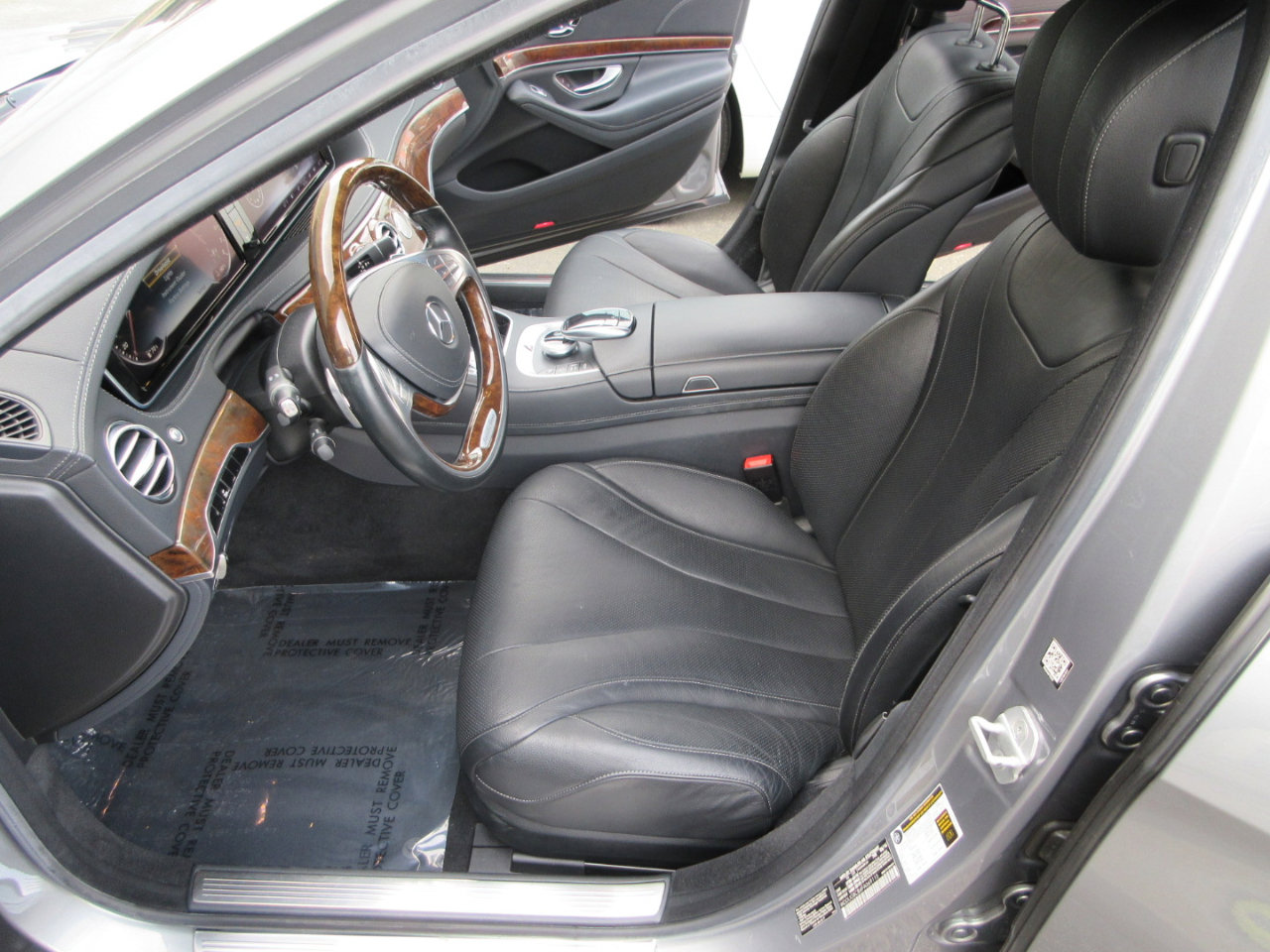 Used 2015 Mercedes-Benz S 550 Sedan image 7