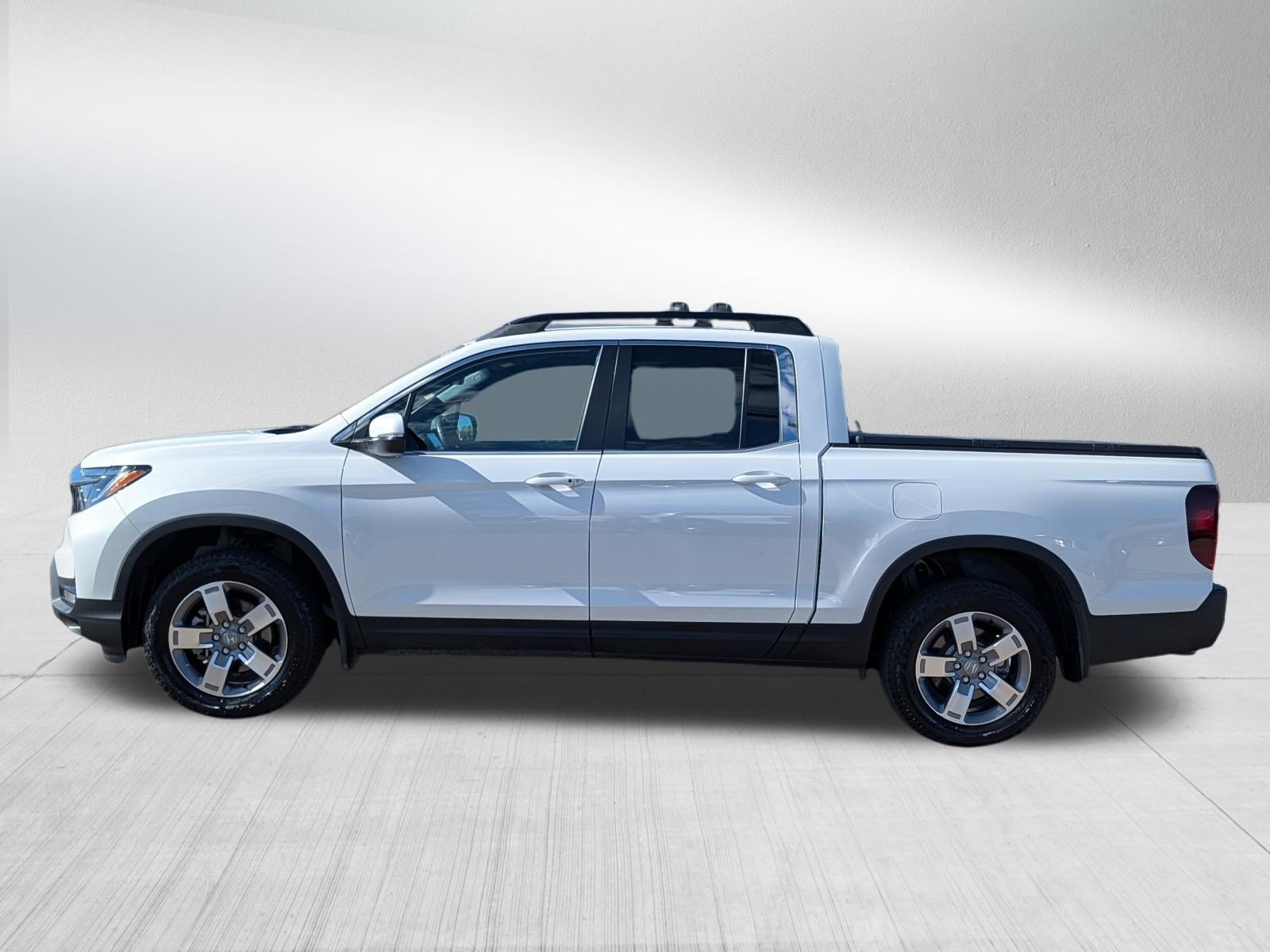 Used 2025 Honda Ridgeline RTL image 4