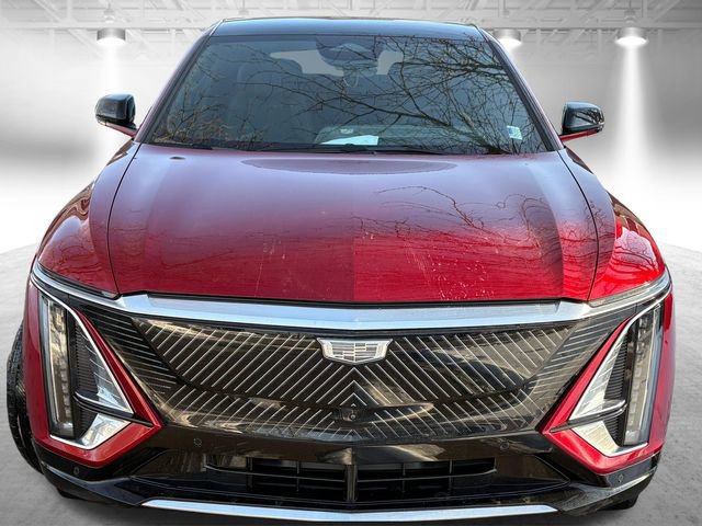 Used 2024 Cadillac Lyriq Luxury w/ LPO, Floor Liner Package image 6