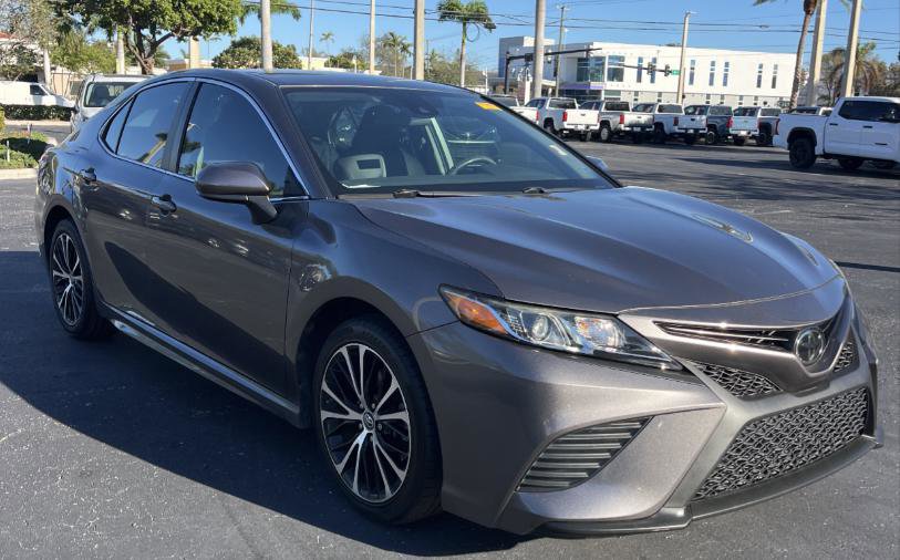 Used 2019 Toyota Camry SE image 7