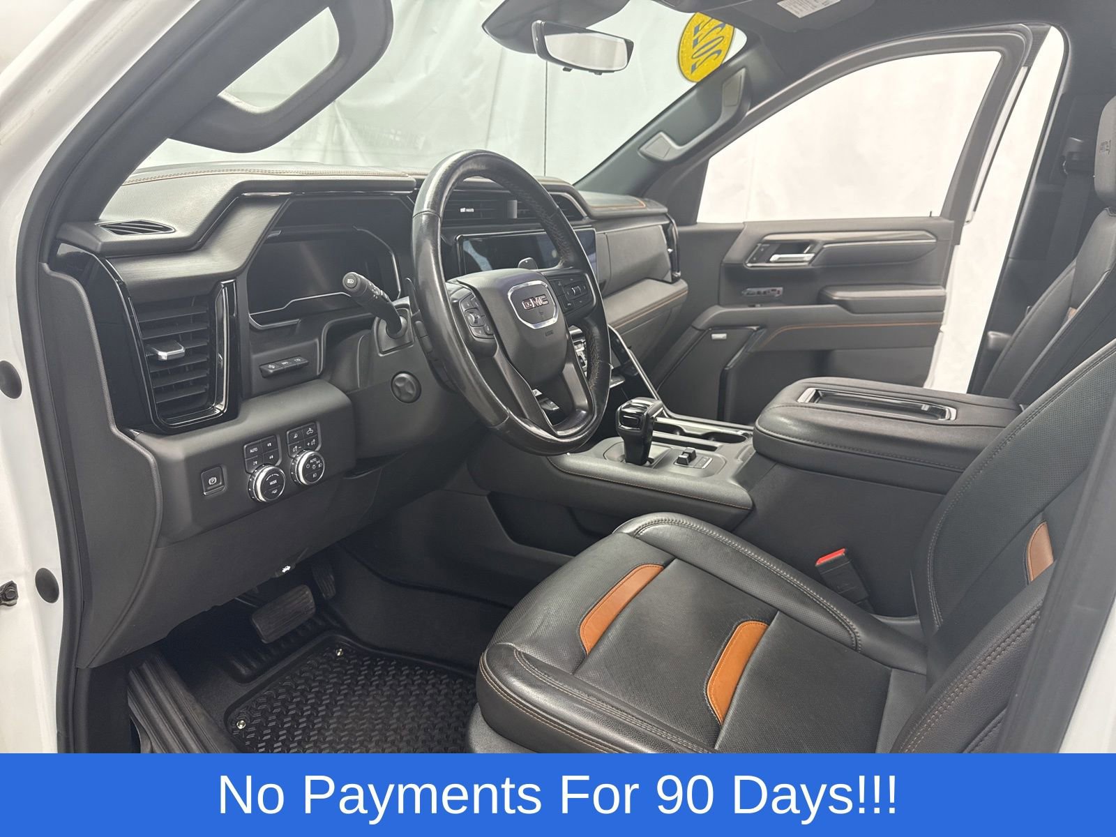 Used 2022 GMC Sierra 1500 AT4 w/ Technology Package image 12