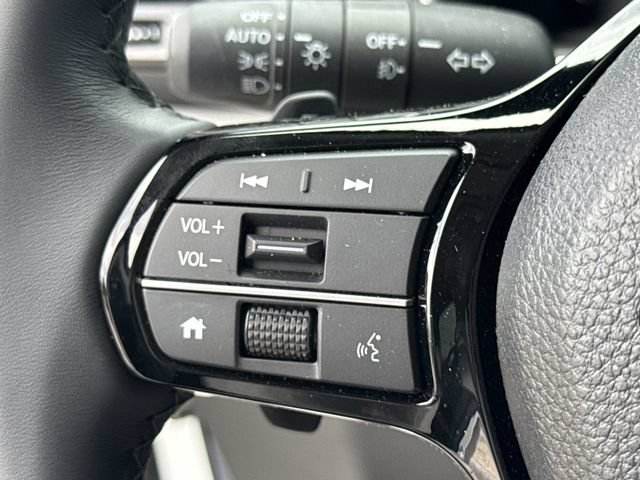 New 2025 Honda Pilot Touring image 36