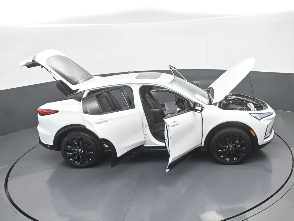 Used 2024 Buick Envista Sport Touring w/ Experience Buick Package image 70