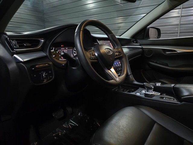 Used 2019 INFINITI QX50 Luxe w/ Navigation Package image 10