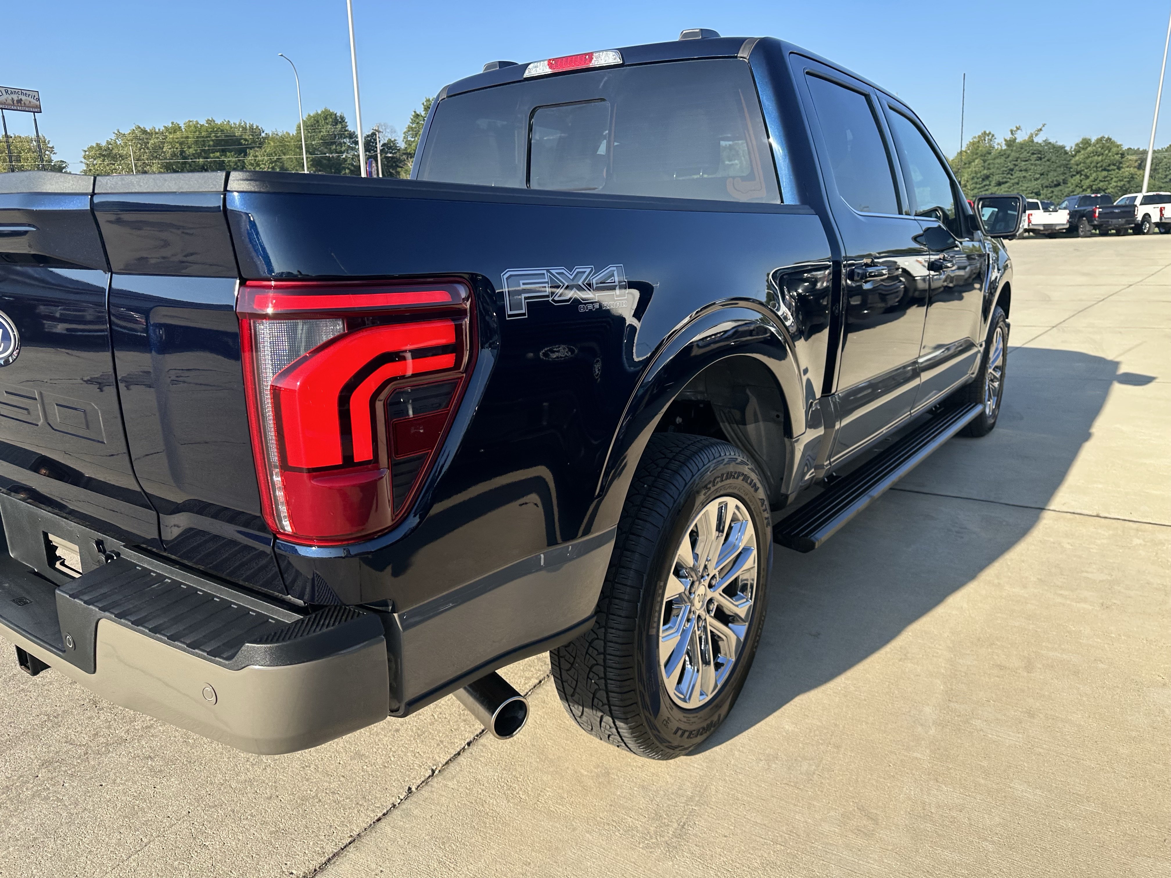 Used 2025 Ford F150 King Ranch w/ FX4 Off-Road Package AWD/4WD image 10